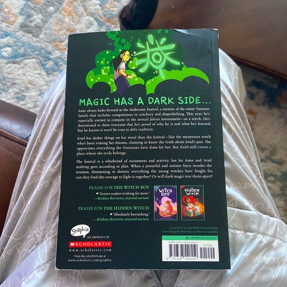 Beautiful novel that is a squeal to the 2nd book - Picture 2 of 2